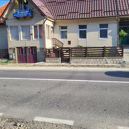 Casa Ernst Hotell Moieciu de Jos Exteriör bild